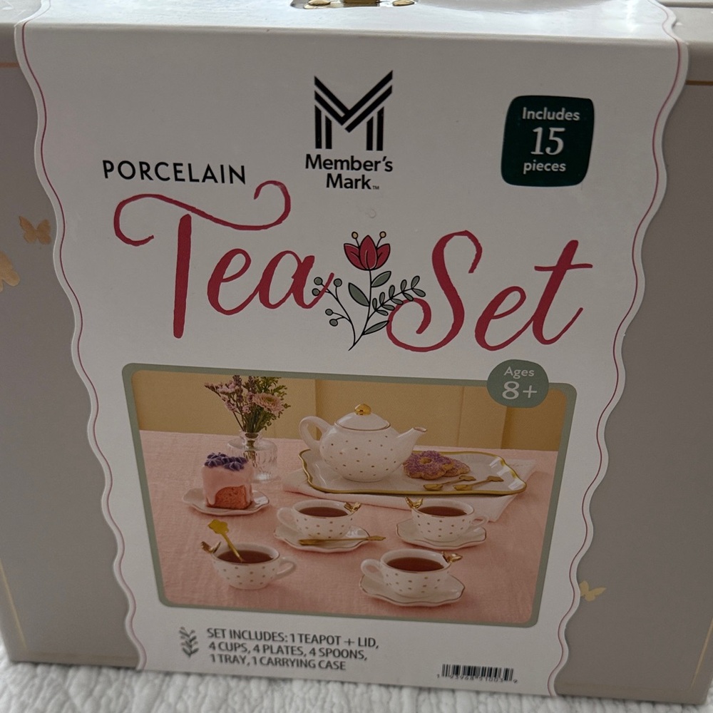 Member's Mark Porcelain Tea Set - Pink and Gold Accents